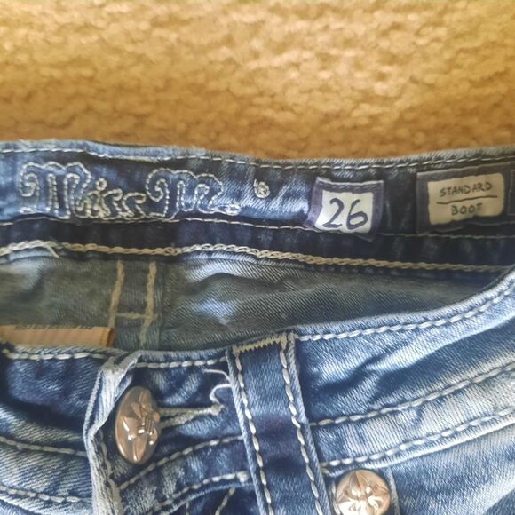 Miss Me Standard Bootcut Jeans Embellished Busted Knee Size 26 - Picture 7 of 8
